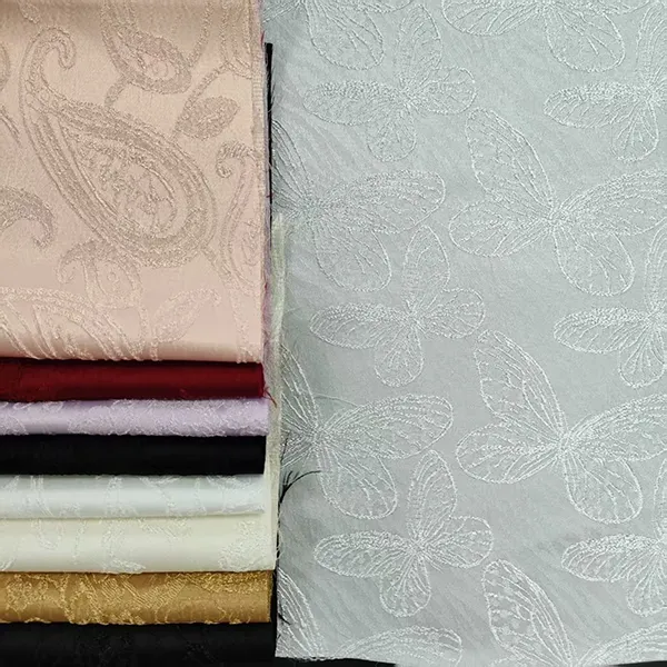 96% Poliester 4% Spandex Kain Bahan Garmen Nyaman Lembut kanggo Busana Kain Jacquard Satin