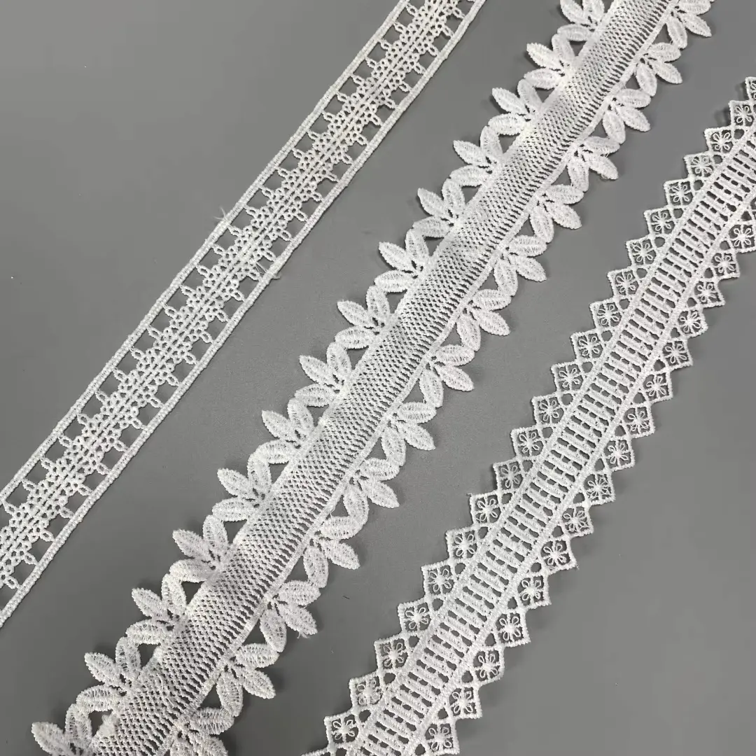 Customizable Fashionable White Milk Silk Embroidered Lace Clothing Accessories