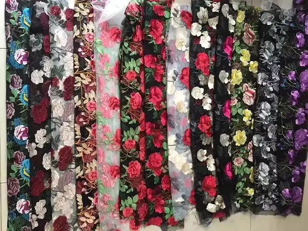 New Arrival Fashion Luxury 3d Embroidery Sequin Lace Fabric Liturgical Lace Fabric